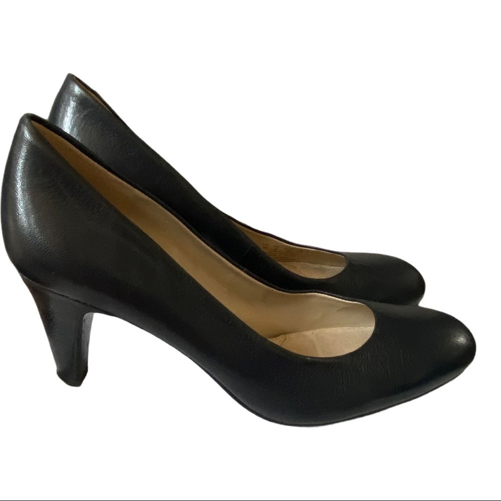 Naturalizer Oribel Heels (Navy) EUC 8